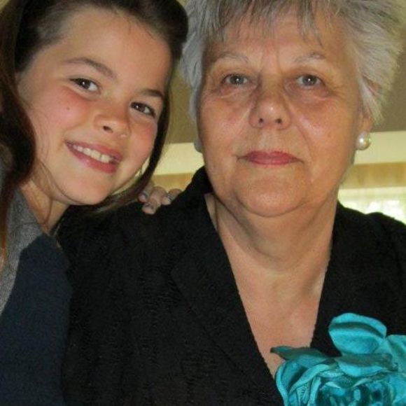 Meet your Posher, Janet - Picture 1 of 1